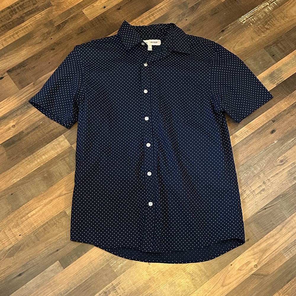 Old Navy Men’s Short Sleeve Built In Flex Short Sleeve Shirt